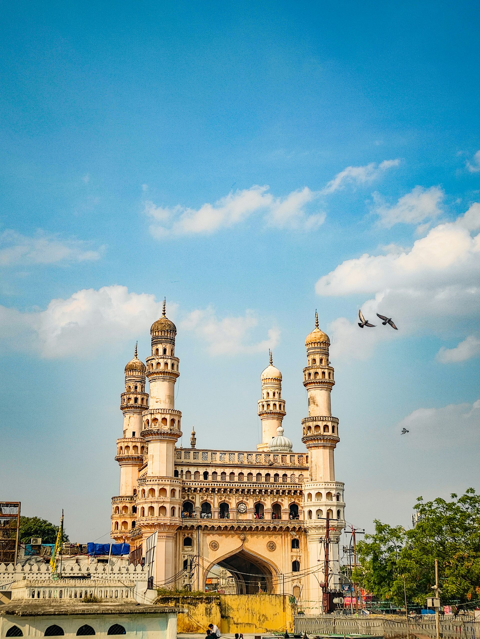 Hyderabad city — City of Pearls and major medical tourism hub